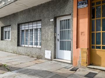 PH · 72m² · 3 Ambientes · PH de 3 Ambientes en P. Patricios Balcon y Terraza