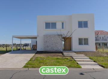 Casa · 249m² · 6 Ambientes · 2 Cocheras · Casa en Venta a Estrenar en Riberas, Puertos