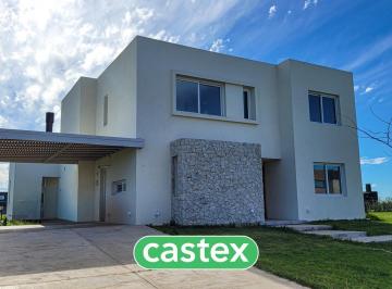 Casa · 249m² · 6 Ambientes · 2 Cocheras · Casa en Venta a Estrenar en Riberas, Puertos