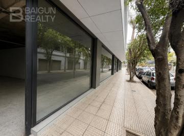 Local comercial · 230m² · Local en Alquiler, Apto Gastronomia