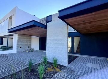 Foto · Dúplex 3 Dorm. en Distrito Sur | 3 Baños, Galería con Asador y Losa Radiante