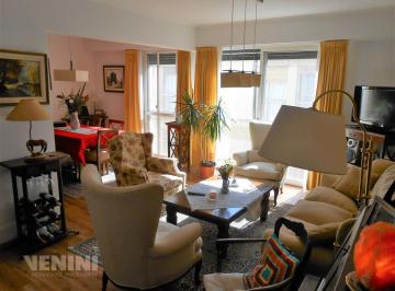 Departamento · 82m² · 4 Ambientes · Departamento de 4 Amb. con Balcón