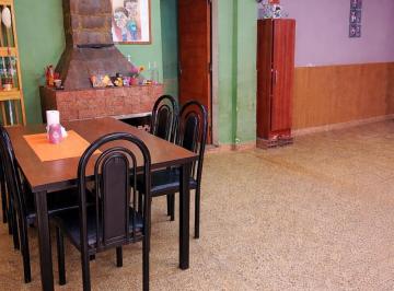 Casa · 3 Ambientes · 1 Cochera · Casa - Virrey del Pino