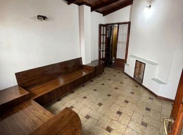 Casa de 3 ambientes, Córdoba · Casa de Dos Dormit con Patio en Gral Paz! Sarmiento 1054