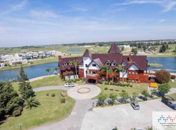Terreno , San Vicente · Venta de Lote de 735 m² en Principado Ciudad Náutica