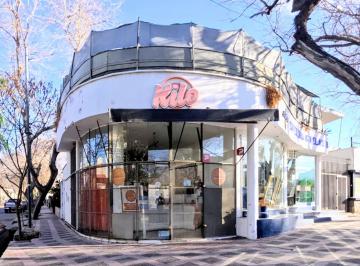 Local comercial · 270m² · 1 Cochera · Departamento, Locales y Oficina Sexta Seccion