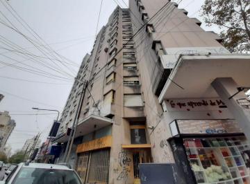 JYB-JYB-2476_2 · Departamentos 4 Ambientes en Alquiler 9 46 y 47