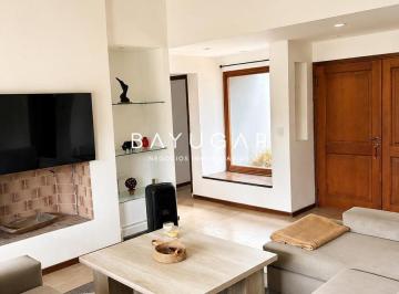 Casa · 200m² · 4 Ambientes · 5 Cocheras · Venta Casa - Club de Campo La Emilia - Zona de Polo