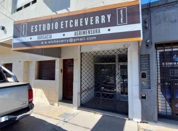 Local comercial · 25m² · Local a m de La Estacion
