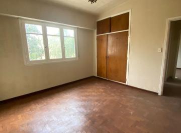 PH · 80m² · 3 Ambientes · 1 Cochera · Alquiler de PH en El Centro de Tigre