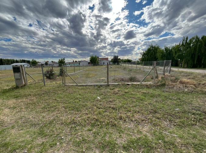 Terreno · 602m²