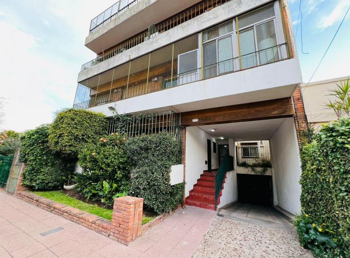 Departamento · 60m² · 3 Ambientes · 1 Cochera