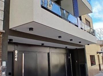 PH de 4 ambientes, Mataderos · Mataderos / Villa Luro Triplex 4 Amb Cochera 2/3 Autos