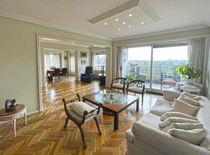 Departamento · 223m² · 4 Ambientes · 2 Cocheras