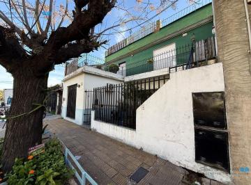 PH · 70m² · 4 Ambientes · PH 4 Ambientes en Venta con Patio - Posible Local o Cochera