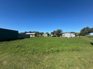 Terreno , Pampayasta Sud · Pampayasta Sud - Lote Esquina en Venta U$s9.000.