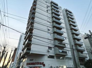 Departamento · 130m² · 4 Ambientes · 2 Cocheras · Departamento 4 Ambientes con Balcon y Doble Cochera - Wilde Centro