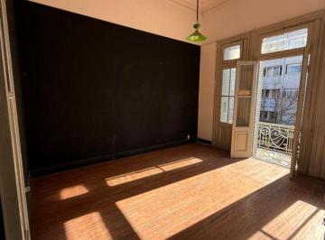 Local comercial de 5 ambientes, La Plata · Local en P. a en Alquiler, Excelente Zona.