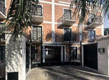 Departamento · 50m² · 3 Ambientes · Dpto 3 Amb con Balcon - Banfield