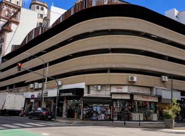 Garage · 13m² · Venta Cochera Fija Once Para Camioneta