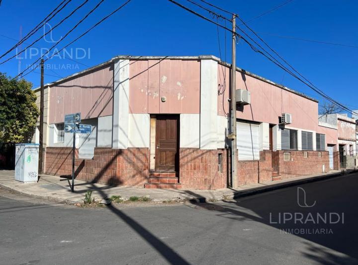 Bodega-Galpón · 200m²