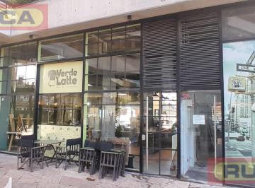 Local comercial · 65m² · Local en Paseo Arricau "Don Torcuato"