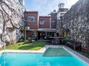 Casa · 146m² · 5 Ambientes · 1 Cochera · Casa 5 Amb San Fernando con Jardin y Pileta