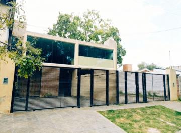 Casa · 323m² · 7 Ambientes · 2 Cocheras · Venta en Bloque Dos Duplex de 4 Amb c/u Marcos Paz