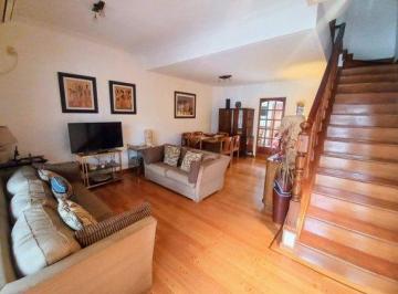 Casa · 174m² · 4 Ambientes · 1 Cochera · Venta Casa Triplex en Olivos Zona Lasalle
