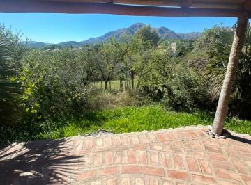 Casa de 5 ambientes, Capilla del Monte · Los Alazanes 873 - Casa Octogonal con Vista Al Uritorco