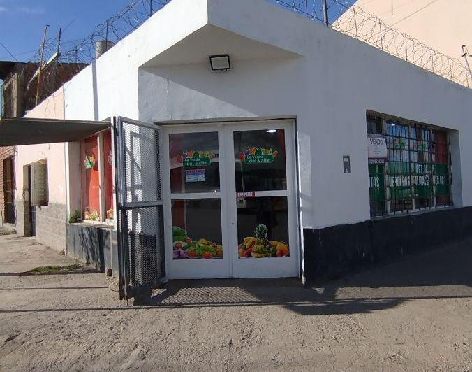 Casa · 258m² · 4 Ambientes · 1 Cochera