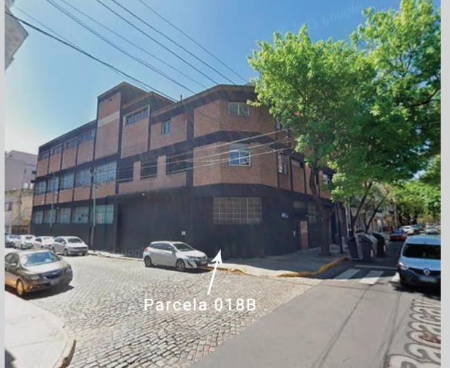 Terreno · 764m²