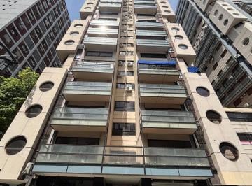 Departamento · 81m² · 3 Ambientes · Departamento en Alquiler 3 Ambientes en Barrio Norte Edificio de Categoria