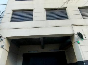 Garage , Monserrat · Cochera de 11 m² en Venta en Monserrat