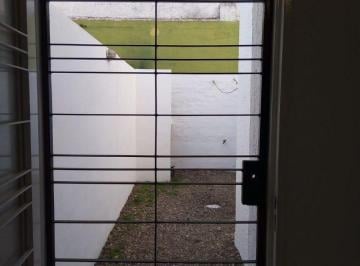 Departamento de 2 ambientes, Córdoba · A m de Colon y Sagrada Familia. 1 Dorm/patio con Asador