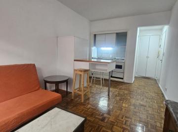 Departamento · 25m² · 1 Ambiente · Monoambiente Sobre Av Las Heras - Expensas $120.000 - Semi Amoblado y con Ascensor