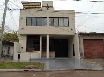 Departamento de 3 ambientes, Lomas de Zamora · Mentruyt 1062 Banfield
