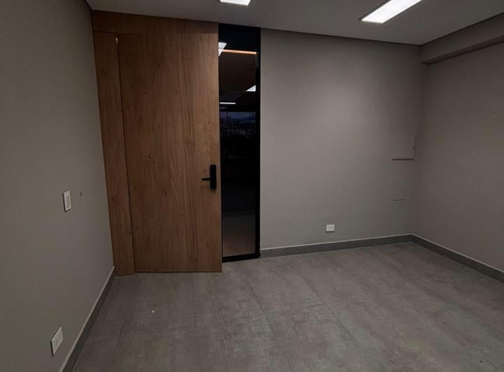 Oficina comercial · 30m² · 1 Cochera