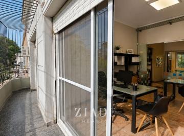 PH · 121m² · 4 Ambientes · PH 4 Ambientes Al Frente con Balcón, Patio y Azotea con Quincho — Parque Chacabuco
