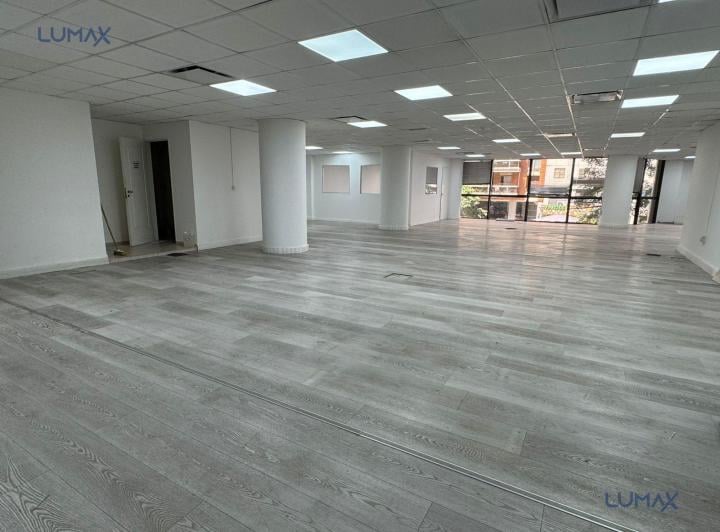 Oficina comercial · 550m² · 3 Ambientes