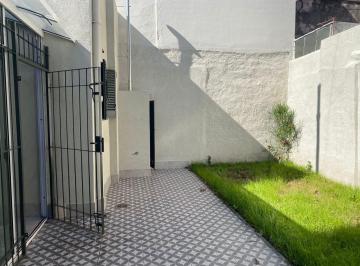 Casa · 97m² · 4 Ambientes · Casa en Floresta Norte