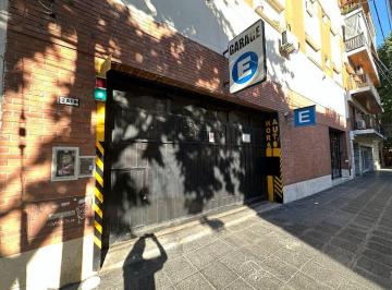 Garage , Vicente López · Cochera de 599 m² en Venta en Olivos con Espacio Cubierto