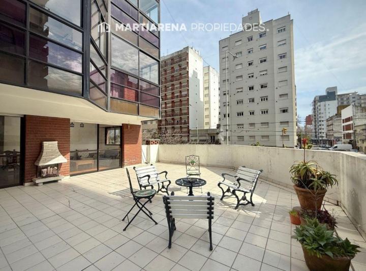 Departamento · 80m² · 4 Ambientes · 1 Cochera