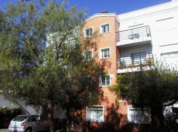 Oficina comercial · 135m² · 7 Ambientes · 4 Cocheras · Lencke Vende - Muy Buen Piso de Oficinas, Zona Juzgados Federales y Centros Medicos
