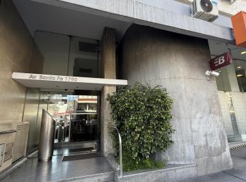 Departamento · 58m² · 2 Ambientes · Departamento 2.5 Ambientes Martínez