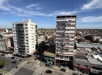 Departamento · 58m² · 2 Ambientes · Departamento 2.5 Ambientes Martínez