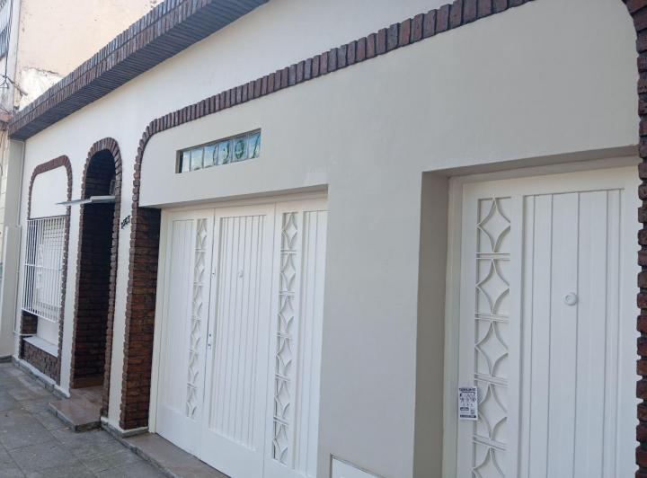 Casa · 140m² · 3 Ambientes · 1 Cochera