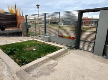 Casa · 113m² · 4 Ambientes · Venta de Casa 2 Dorm. B° Rincón de Oro Apta Credito