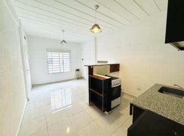 Departamento · 55m² · 2 Ambientes · Departamento 2 Ambientes en Alquiler Berazategui Centro con Vestidor U Oficina