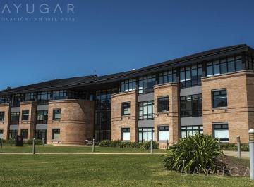 Oficina comercial · 51m² · 1 Ambiente · 1 Cochera · Alquiler Oficina en Parque Empresarial Austral - Pilar